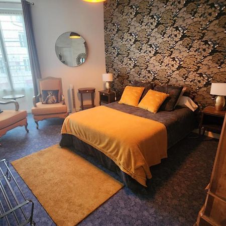 Artistique Apartment Sille-le-Guillaume Bagian luar foto