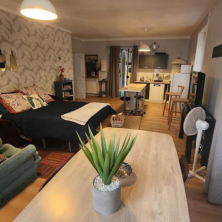 Artistique Apartment Sille-le-Guillaume Bagian luar foto